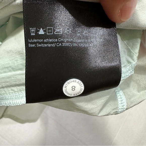 Lululemon Ocean Air Green High-Rise Step Out Short Packable Water-Repellent - Picture 9 of 10